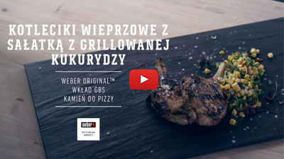 Kotleciki wieprzowe z sałatką z grillowanej kukurydzy