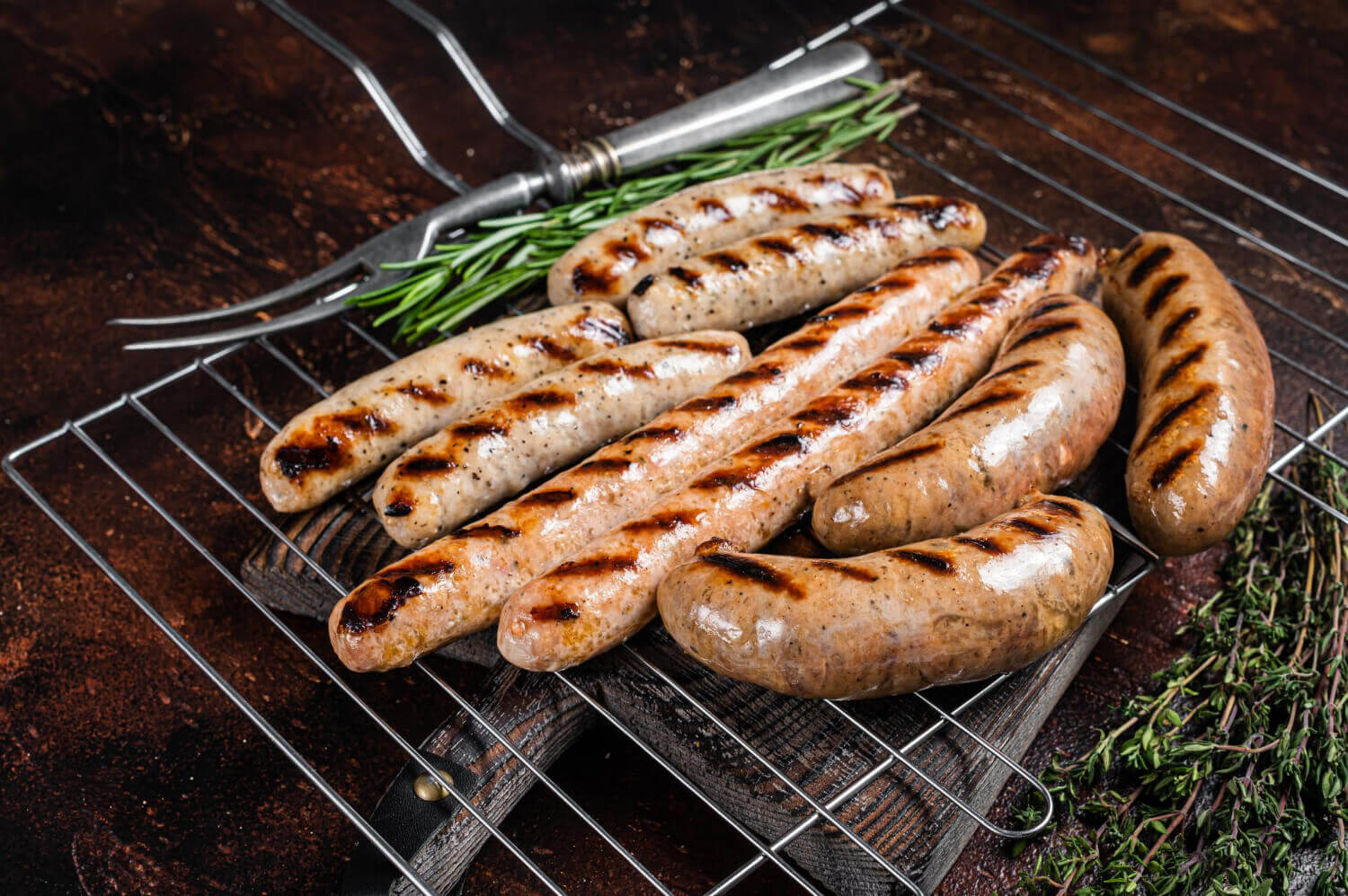 grillowana biała kiełbasa