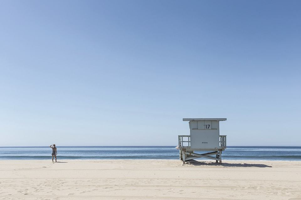 Mężczyzna na plaży